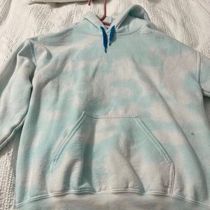 blue white tie dye sweatshirt